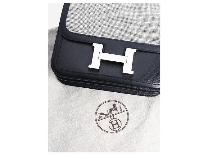 Hermès Constance de lona y cuero negro - vista 9