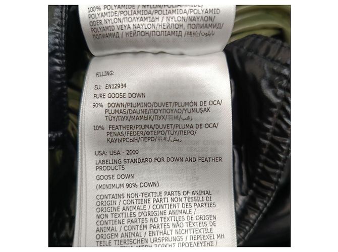 Giacca in Piuma Moncler Chiablese in Nero con Piuma d'Oca - vista 5