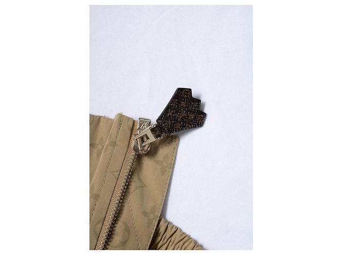 Louis Vuitton, Jaqueta bomber monograma bege - vista 9