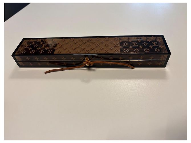 Louis Vuitton Baguettes 25th Anniversary Wood Tableware Dark brown - view 10