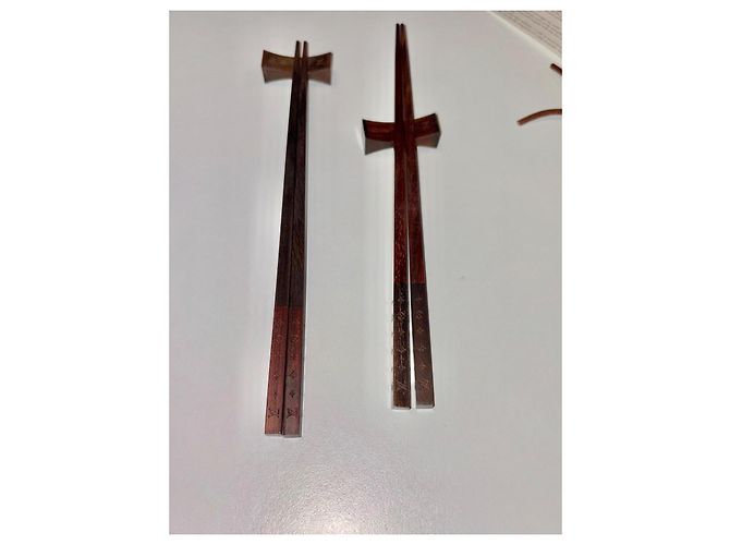 Louis Vuitton Baguettes 25th Anniversary Wood Tableware Dark brown - view 7