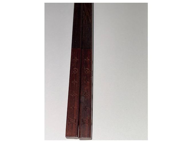 Louis Vuitton Baguettes 25th Anniversary Wood Tableware Dark brown - view 8