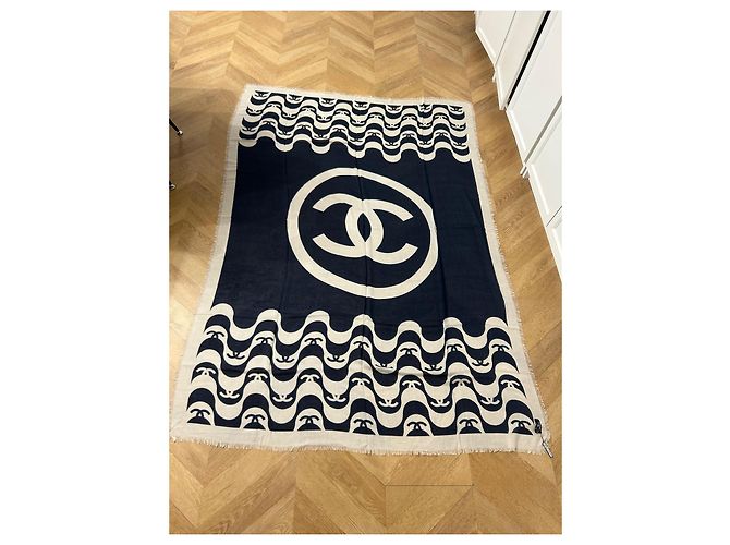 Stola Chanel in cashmere e seta blu marino ed ecru Blu navy - vista 2