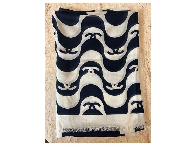 Stola Chanel in cashmere e seta blu marino ed ecru Blu navy - vista 8