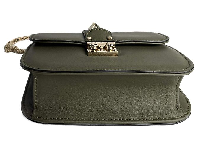 Valentino Garavani Borsa a spalla piccola in pelle di vitello Rockstud Glam Lock verde militare - vista 3
