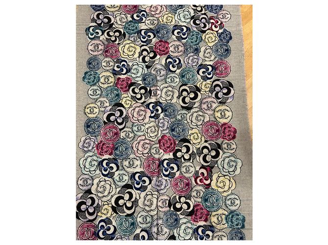 Écharpe Chanel en cachemire multicolore gris - vue 4