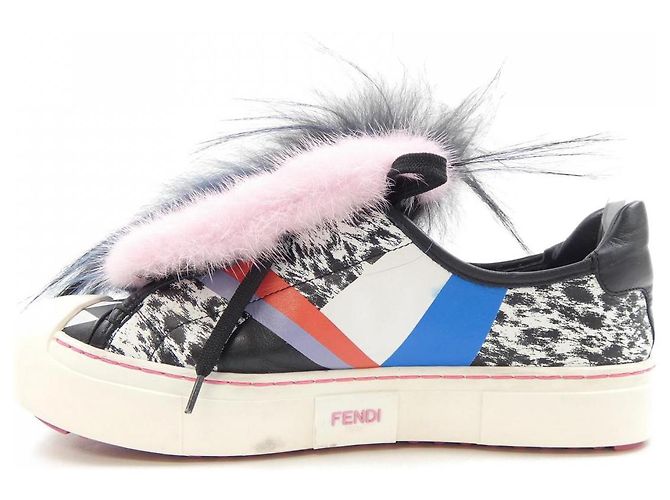 Fendi Sneakers Black Pink White - view 2
