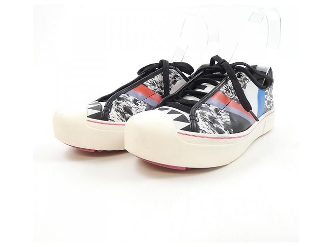 Fendi Sneakers Black Pink White - view 7