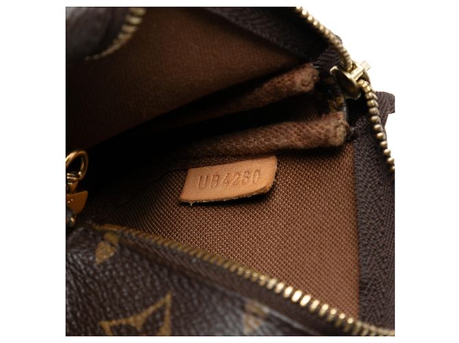Mini Pochette Accessoires Monogram Marron Louis Vuitton - vue 5