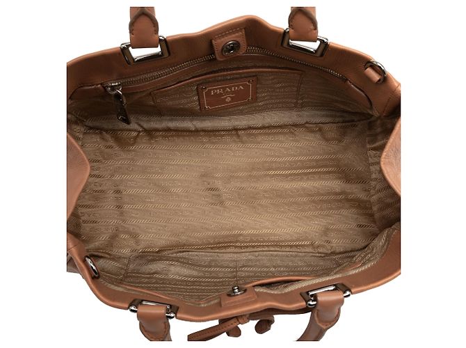 Borsa a tracolla in vitello marrone con nastro Prada Caramello - vista 4