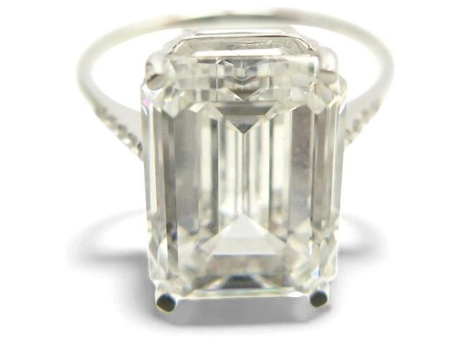 Autre Marque NEUER SOLITÄR-DIAMANTRING EMERALD CUT 7CT GRÖSSE 55 18K WEISSGOLD Silber - Ansicht 2