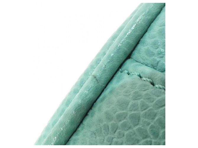 Timeless Chanel 07060 Green Handbag - view 3