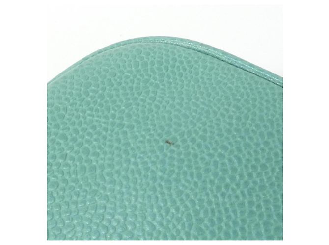 Timeless Chanel 07060 Green Handbag - view 4