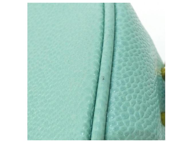 Timeless Chanel 07060 Green Handbag - view 5