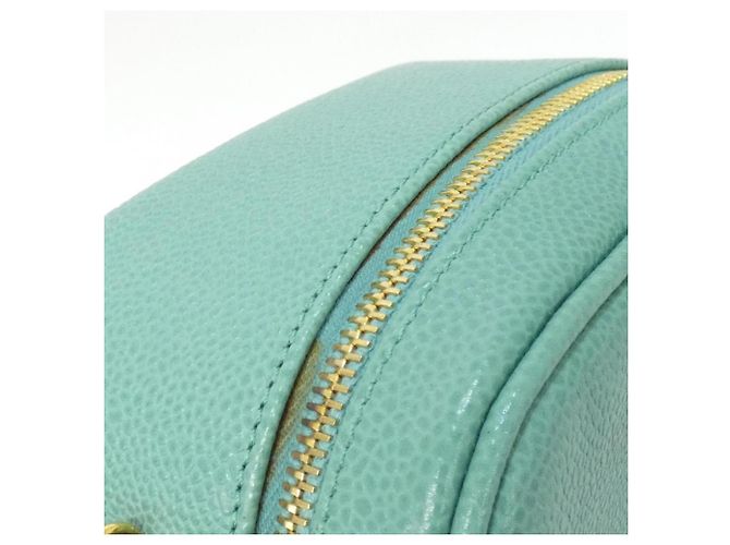 Timeless Chanel 07060 Green Handbag - view 6
