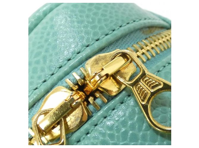 Timeless Chanel 07060 Green Handbag - view 7