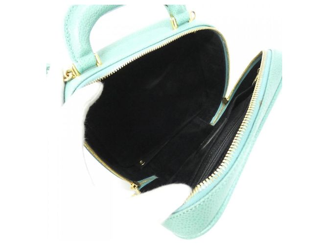 Timeless Chanel 07060 Green Handbag - view 9
