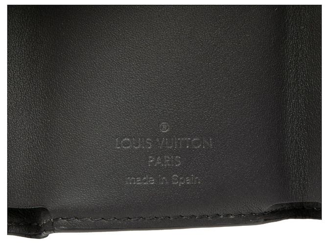 Louis Vuitton Monogram Eclipse Discovery Tri-fold Compact Wallet Black - view 7