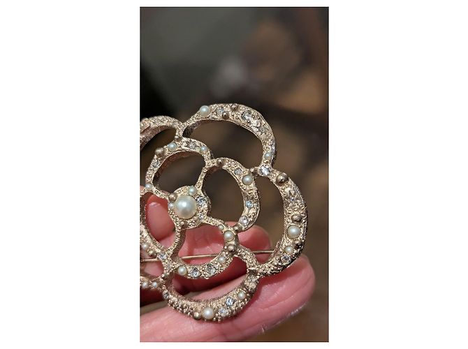 Cambon Spilla Camelia Chanel Argento Metallico - vista 4