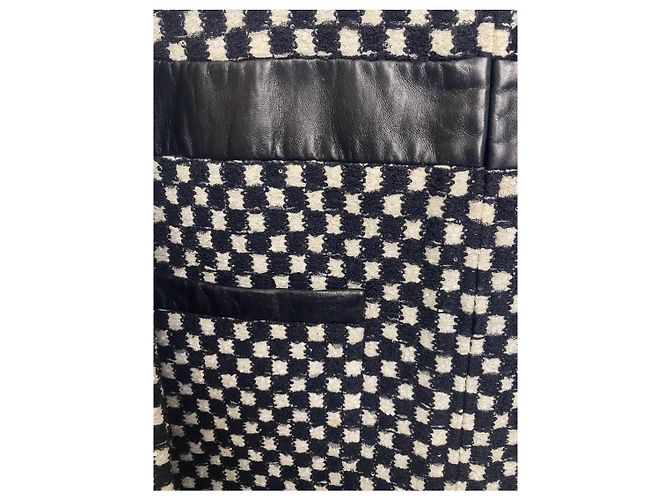 Chanel 17B Metropolitan Checker Sequin Leather Trim Zip Up Jacket FR 42 Black White - view 6