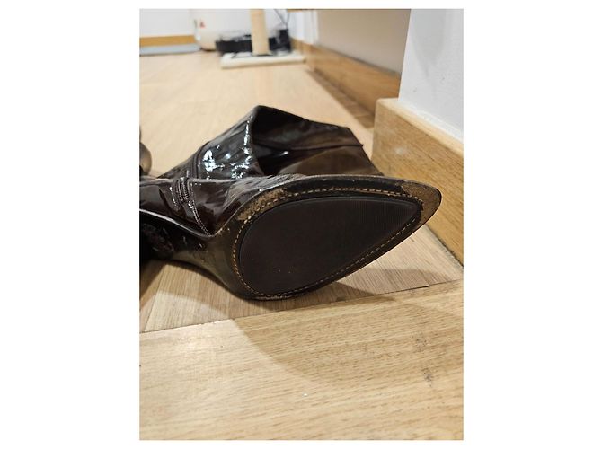 Botas Balenciaga de charol marrón Marrón oscuro - vista 6