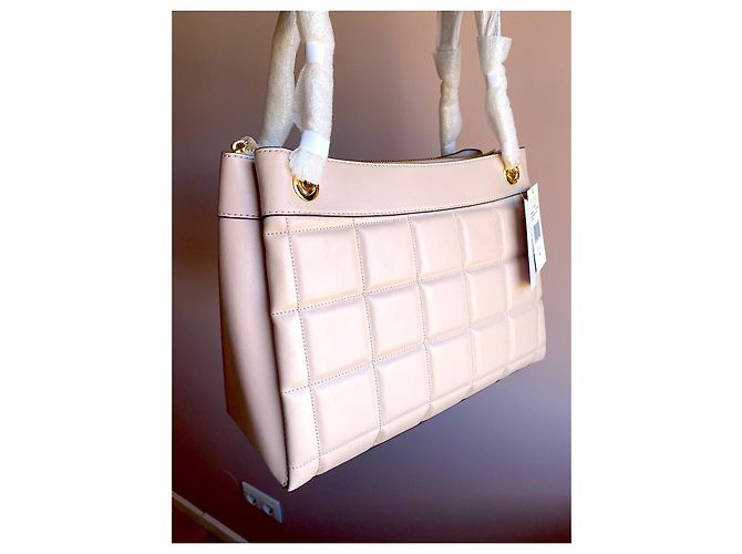 Michael Kors Susan Md Chain Tote in pelle rosa - vista 9