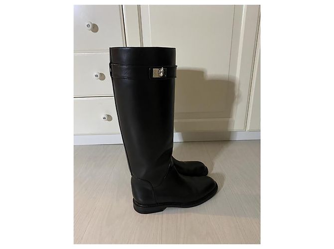 Incríveis Botas Givenchy Shark Lock Preto - vista 3