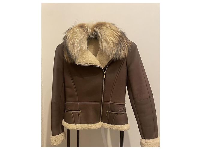 Incredibile cappotto in shearling Dior Marrone - vista 4