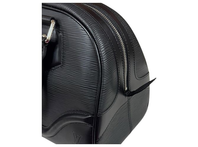 Borsa a mano Bowling Montaigne GM Epi Louis Vuitton Nero - vista 12