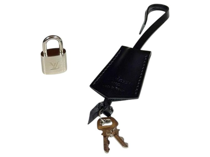 Borsa a mano Bowling Montaigne GM Epi Louis Vuitton Nero - vista 14