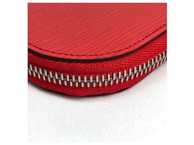 Pochette Jour GM Epi Louis Vuitton x Supreme Rosso - vista 7
