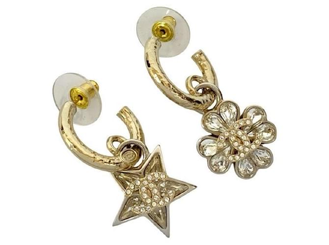 Timeless Orecchini stella fiore Coco Mark di Chanel Argento Metallico - vista 4