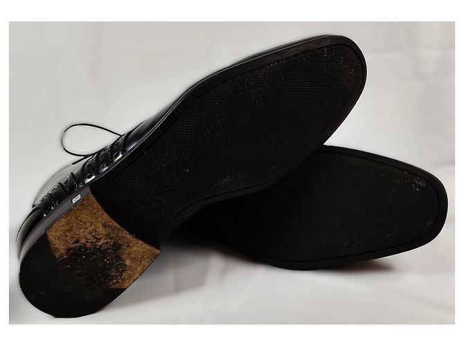 Louis Vuitton Derby Scarpe Alte Pelle Lucida Nera Nero - vista 10