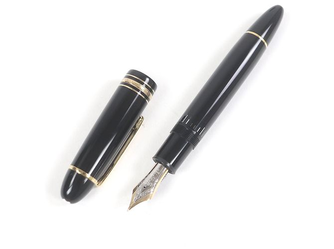 Pluma Montblanc Meisterstück 14K Negro - vista 2