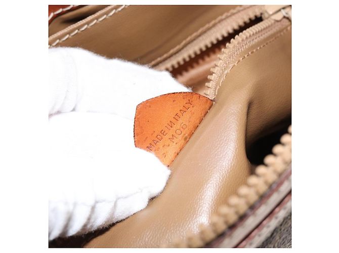 Céline Borsa a Spalla Celine Macadam in Pelle PVC Marrone - vista 7