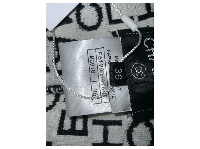 Cambon Chanel JACQUARD-LOGO-OVERALL Schwarz Weiß - Ansicht 21