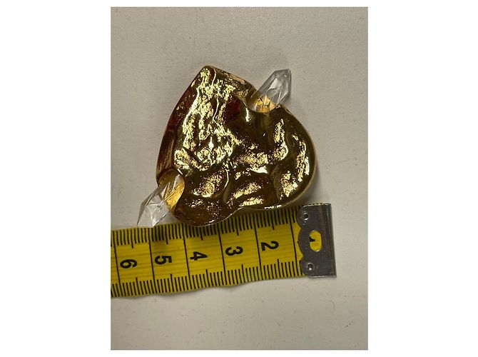 Yves Saint Laurent Spilla a forma di cuore dorata con cristalli - vista 13
