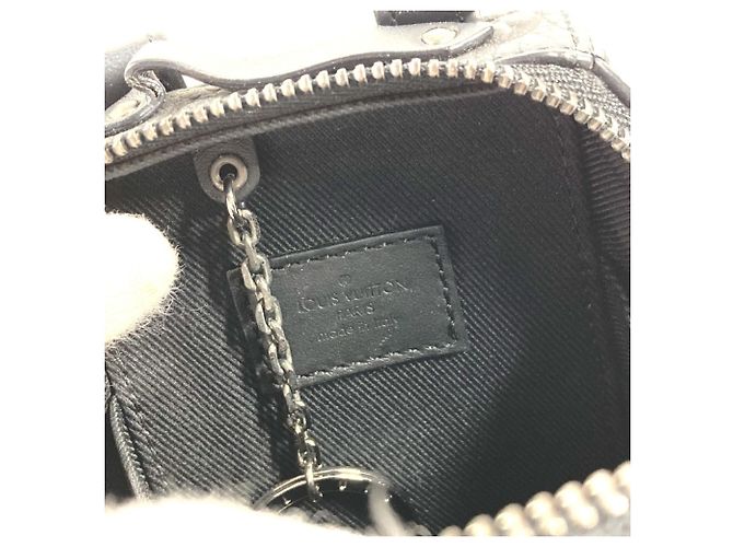 Charm per borsa in pelle nera Louis Vuitton Nero - vista 12
