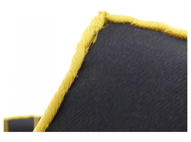 Hermès Magic Kelly Carre Schal Schwarz - Ansicht 4
