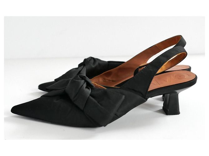 Mule Ganni con tacco kitten nero e fiocco frontale - vista 2