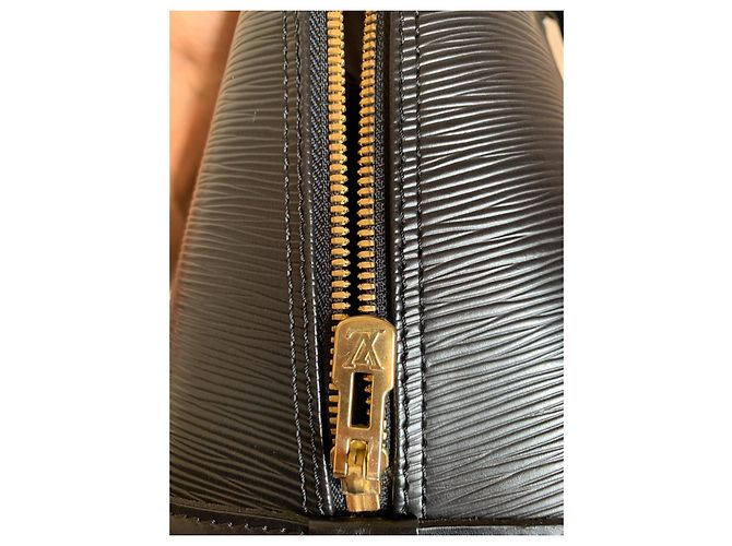 Alma Borsa a mano Louis Vuitton in pelle nera Nero - vista 5