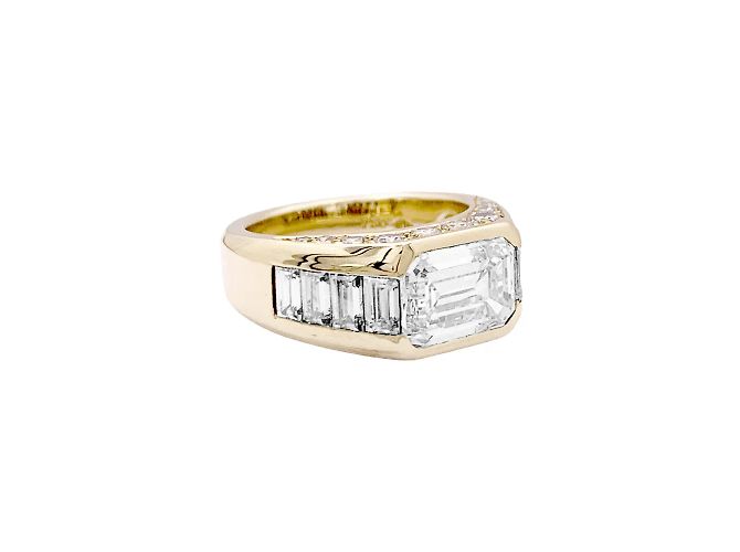 Anello O.J. Perrin, oro giallo e diamanti. - vista 2