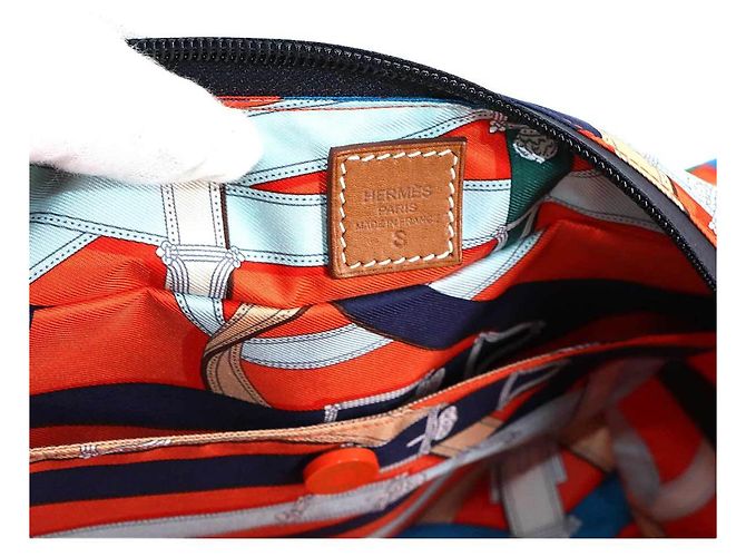 Duffle Borsa a Spalla Hermès Cavalcadour Air in Seta 38 Multicolore Arancione - vista 8