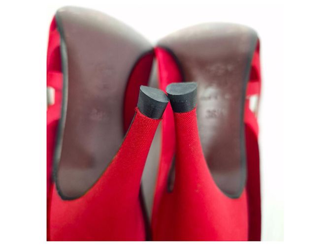 Rote Absatzschuhe von Gianni Versace aus den 80ern, rote Samt-Schuhe - Ansicht 11