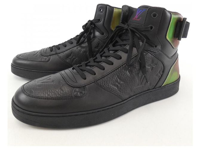 Sneakers della linea Rivoli Louis Vuitton Nero - vista 3