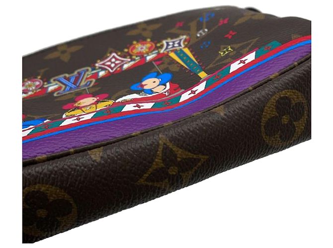 Mini Pochette Accessoires Vivienne Natale Monogramma Marrone Louis Vuitton - vista 7