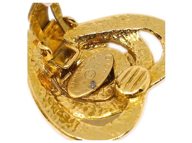 Pendente in metallo a forma di cuore CC di Chanel D'oro - vista 4