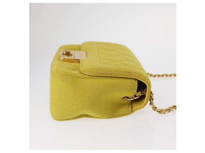 Borsa a tracolla mini in jersey trapuntato Chanel Chic With Me Giallo - vista 3