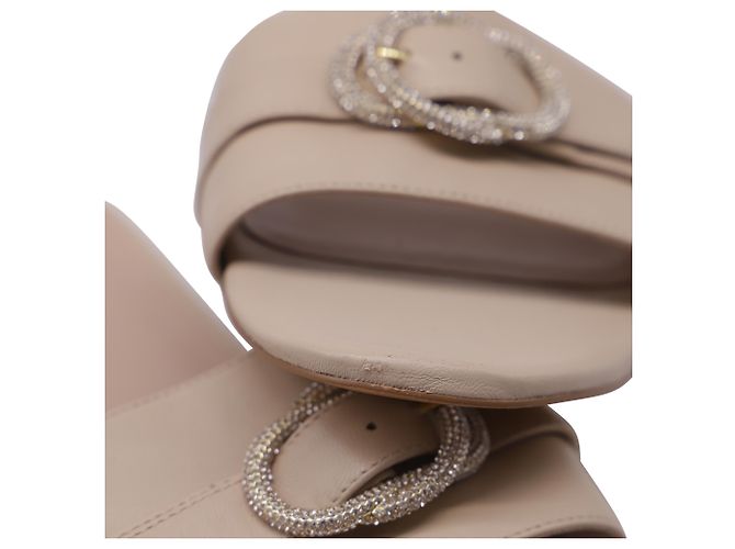 Beige Leder-Slides mit Kristallverzierung von Stuart Weitzman - Ansicht 7