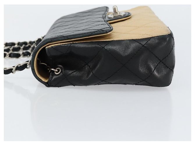 Chanel Vintage Quadrat CC Umhängetasche aus gestepptem Lammleder Medium Beige - Ansicht 4